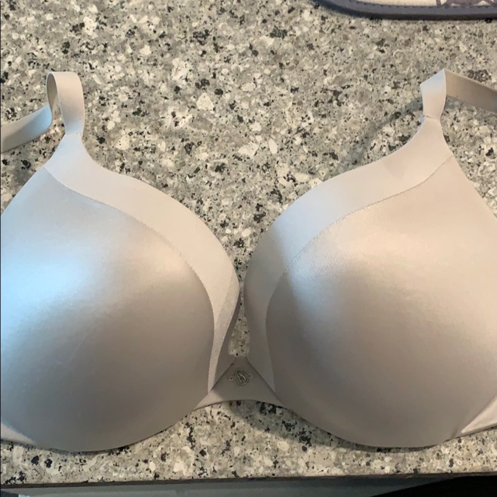Victoria’s Secret Bra